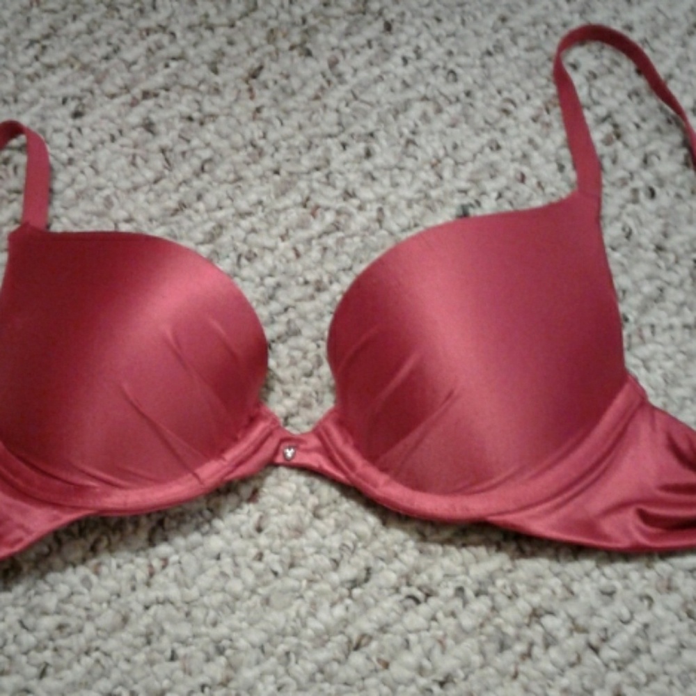 Maidenform bra
